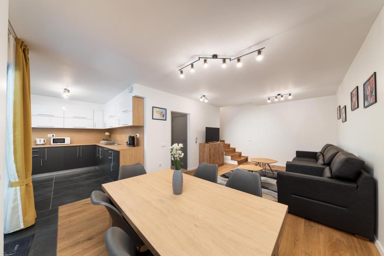 Varna Smart Home Apartments ภายนอก รูปภาพ